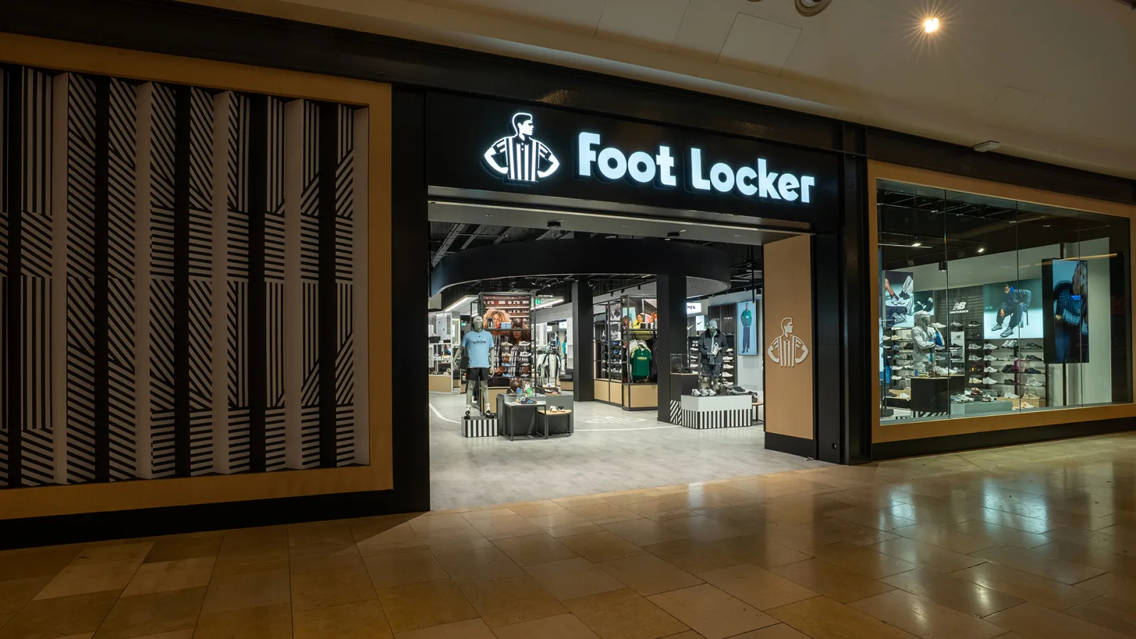 Foot Locker storefront, Lifestyle vertical